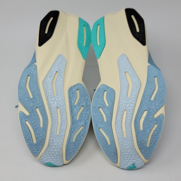 New Balance Fuelcell Rebel V4 WFCXCH4 Women Size 8.5 Running Shoes Aqua New - Picture 8 of 10